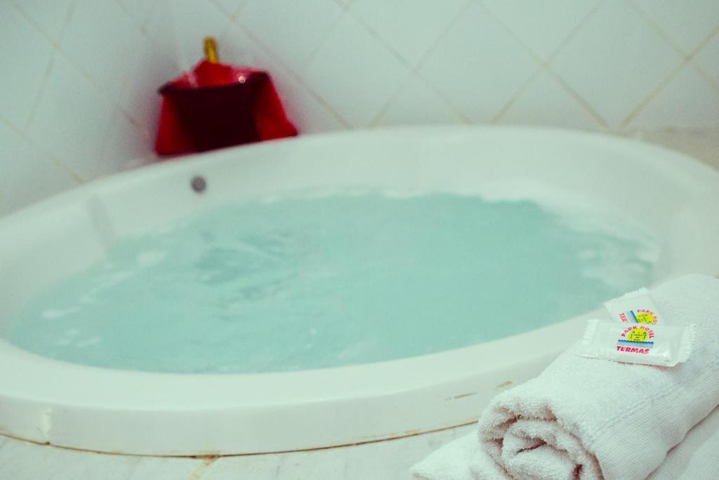 Termas Park Hotel グラバタウ エクステリア 写真